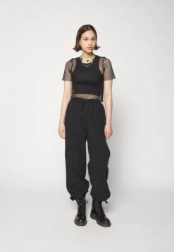 Ellesse Trantu - Pantalon Classique - Black -Defacto Boutique 1090e0f5687a4884bc77740bba3c3ba6