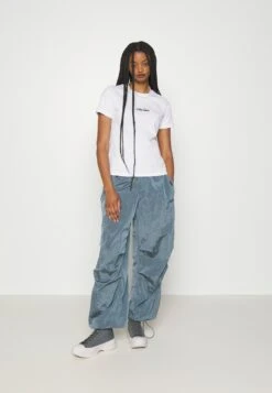 Ellesse Svetta - T-Shirt Basique - White -Defacto Boutique 1174694209074fb0a730fe7fe15ed607