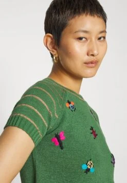 MAX & Co. Collier - T-Shirt Imprimé - Green 9 MAX & Co. Collier - T-Shirt Imprimé - Green -Defacto Boutique 1b0c0639f45848c38a280d7e62bcc30f