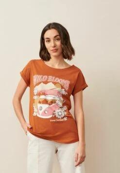 Next Camper Van License Short Sleeve Standard - T-Shirt Imprimé - Rust Brown