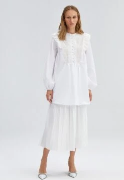 Broderie Frilled - Tunique - White