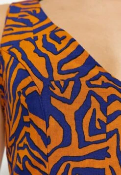 Trendyol Blouse - Orange -Defacto Boutique 46d70d6cc9734a488d48ddff705d5a42