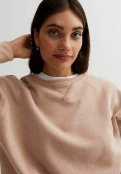 New Look Mink Crew Neck - Sweatshirt - Mink -Defacto Boutique 4863d6fbf0674edc91688b29b80aa190