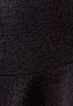 Tussah Rina - Jupe Trapèze - Black -Defacto Boutique 4f745109b26841759c7ce46a791e54df