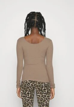 Pieces Petite Pckitte - T-Shirt À Manches Longues - Fossil -Defacto Boutique 5098f89afbf54e92942b708e1be5bd4e