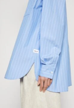 Replay Chemisier - Azure/White -Defacto Boutique 55697cd990b54069a1f13424fc025770