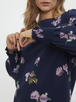 Vero Moda Vmlydia Smock - Blouse - Navy Blazer/Lana -Defacto Boutique 7bbf058771ca4160a3c249f9217a41da