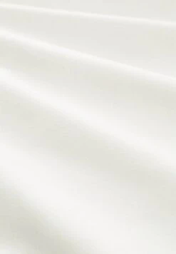 Tom Tailor Mit Farbigem Ripp-Kragen - T-Shirt Basique - Whisper White -Defacto Boutique 8df546ca5a4046c18373addf29c4bc10