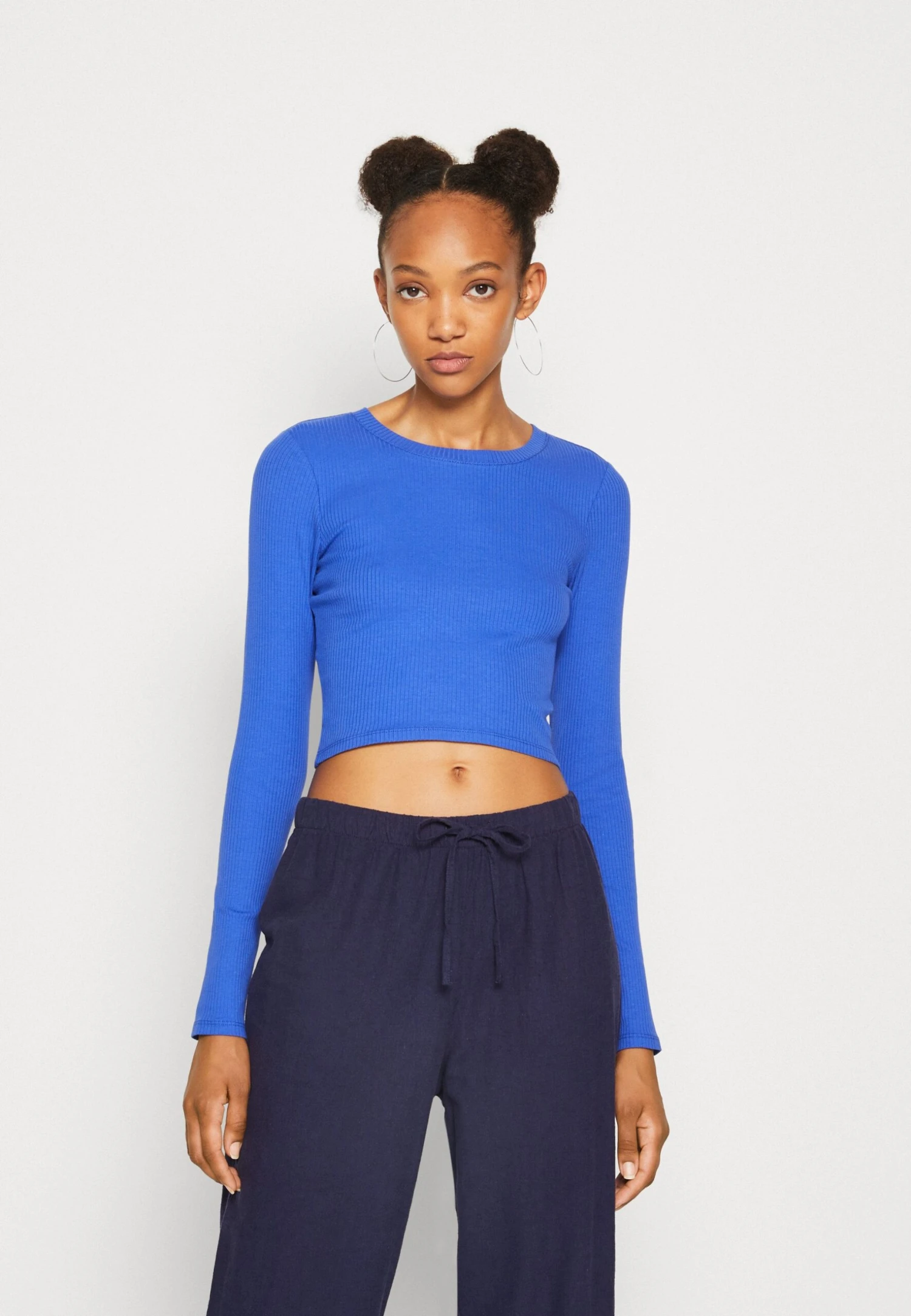 Monki T-Shirt À Manches Longues - Blue 1 Monki T-Shirt À Manches Longues - Blue