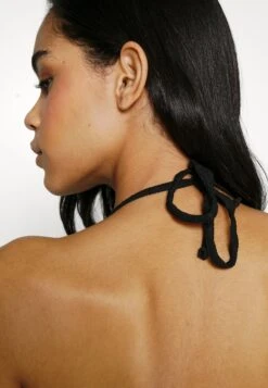 Even&Odd Wrinkle Halter - Débardeur - Black -Defacto Boutique 939462ea97aa4f02afca6c52412278fa