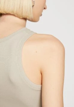 Hollister Co. Bare Highneck Boytank - Débardeur - Atmosphere -Defacto Boutique 9940e6fc7caa4e92944356ee4804d1d2