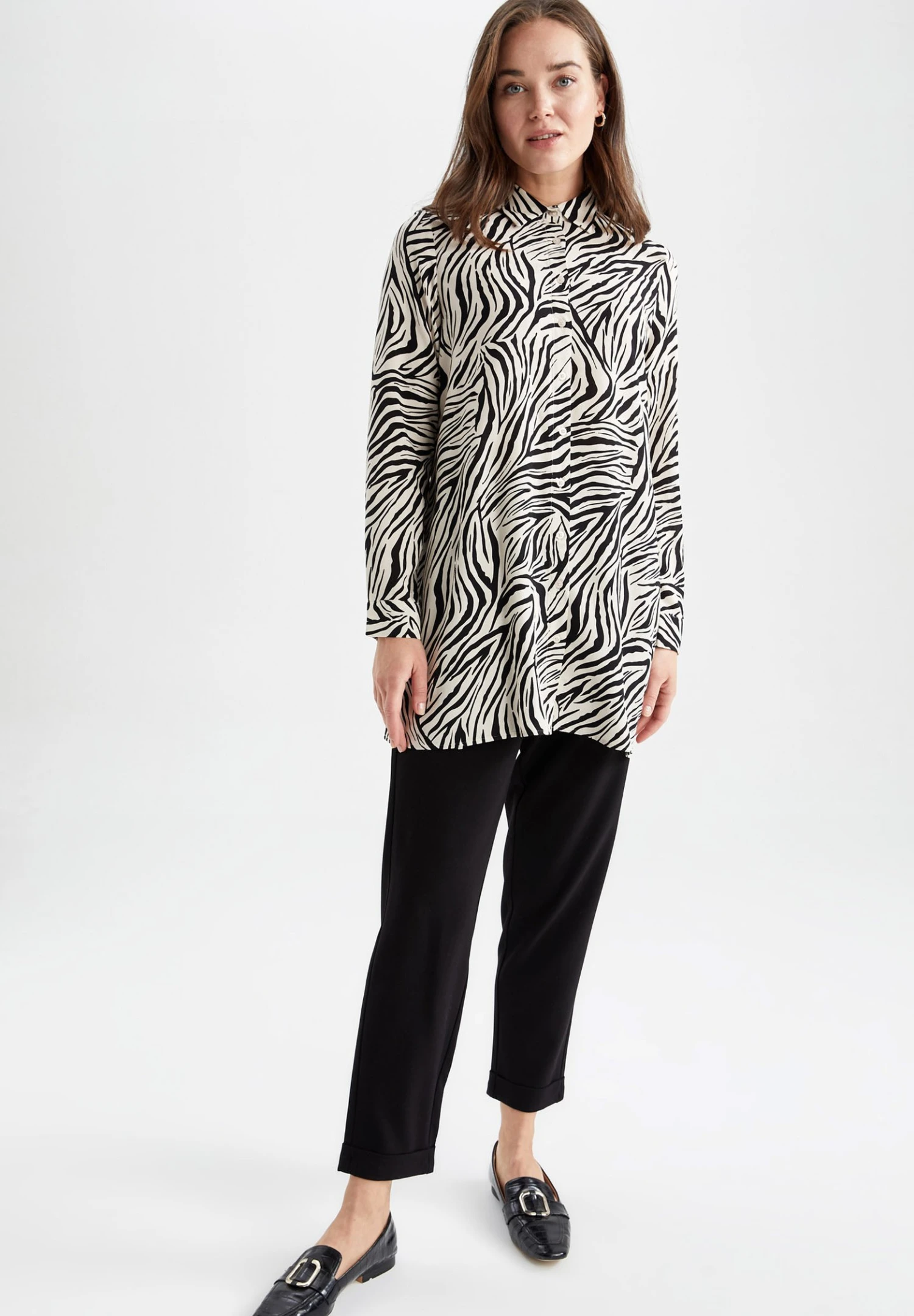 DeFacto Regular Fit - Chemisier - Ecru 2 DeFacto Regular Fit - Chemisier - Ecru – Image 2