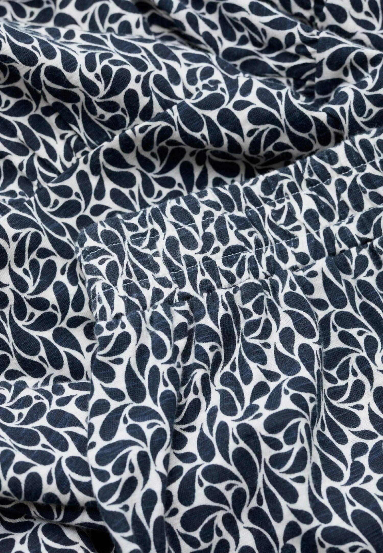 Line Strokes - Jupe Plissée - Sea Drop Maritime 5 Line Strokes - Jupe Plissée - Sea Drop Maritime – Image 5