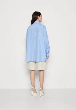 Replay Chemisier - Azure/White -Defacto Boutique b838982067154298b28f0e8904bed0f6