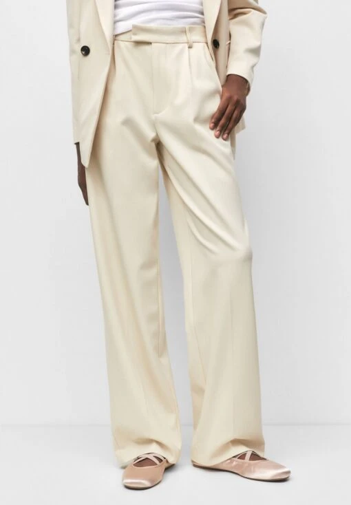 PULL & BEAR With Darts - Pantalon Classique - Off White -Defacto Boutique c8b4259237b24ca2839b24d27333e0c2