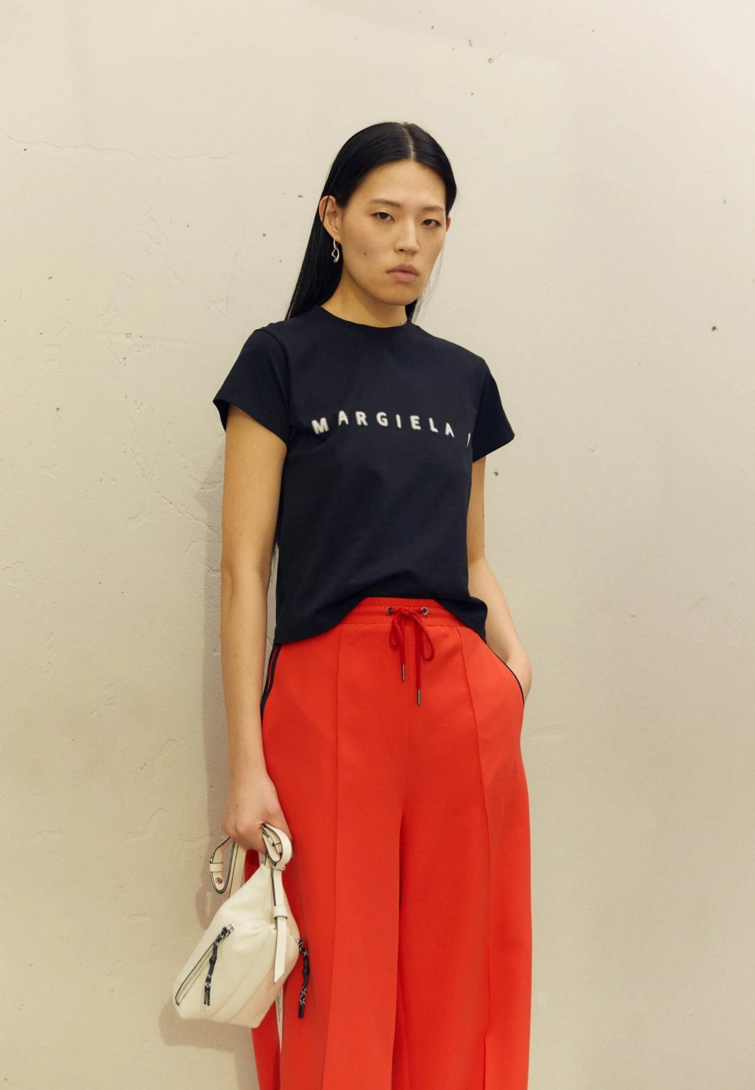 MM6 Maison Margiela T-Shirt Imprimé - Black 1 MM6 Maison Margiela T-Shirt Imprimé - Black