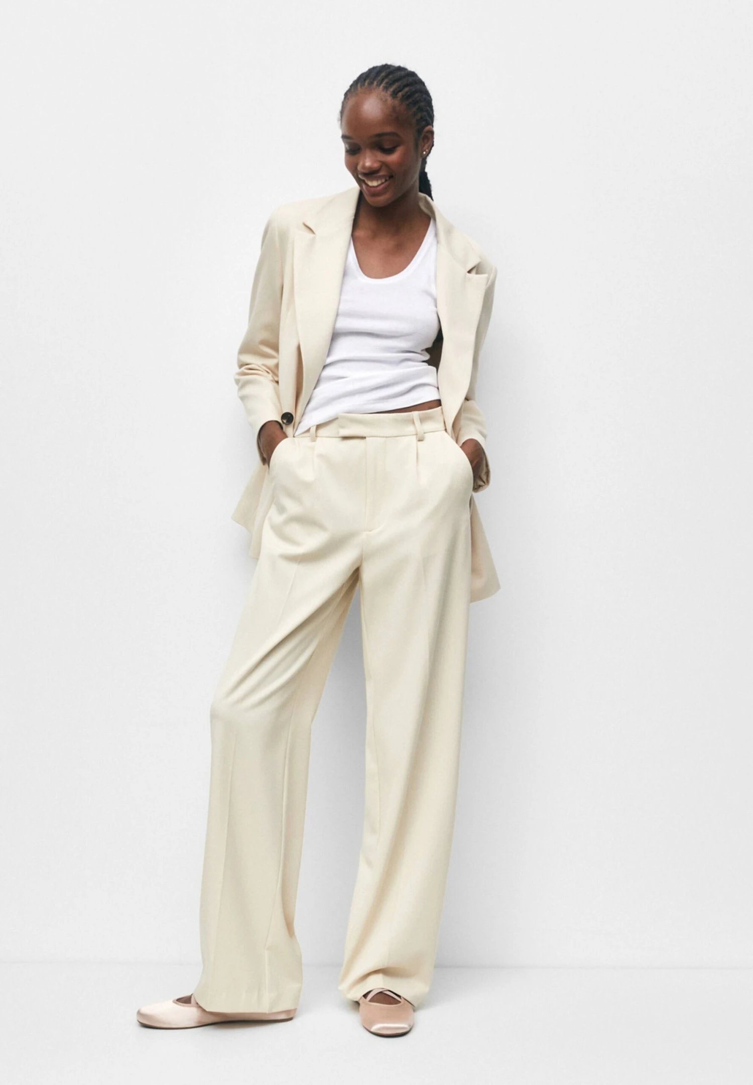 Devant -Defacto Boutique df0cd541dbf34f13a11ac1351ae9e832 scaled